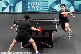 久哲战队战至巅峰夺冠，周柯宇FMVP，花海收获遗憾，瓶子热搜第一